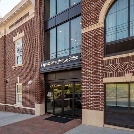 Hampton Inn & Suites Huntington Downtown, Ny Exterior foto
